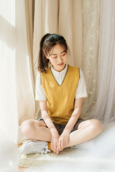 太子被暗卫C到合不拢腿视频